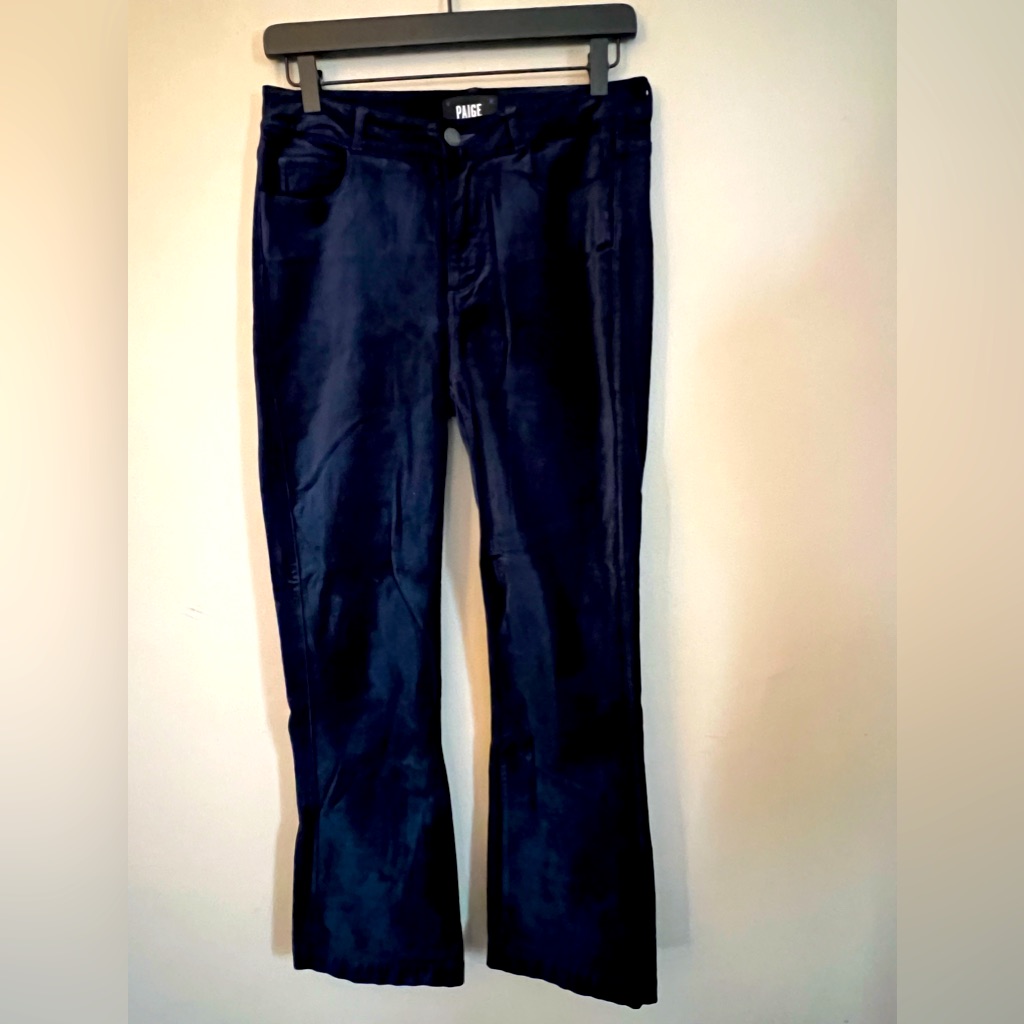 Women’s Paige Colette Crop Flare Velvet Pants Size 28 Color Navy Blue